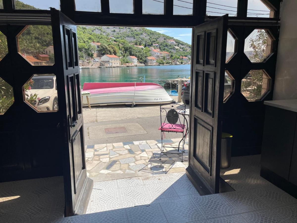 Apartmani Pulic 센 외부 사진