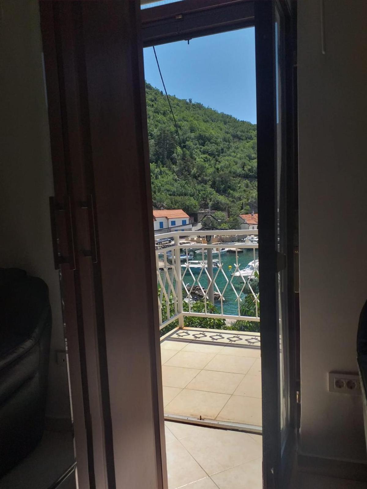 Apartmani Pulic 센 외부 사진